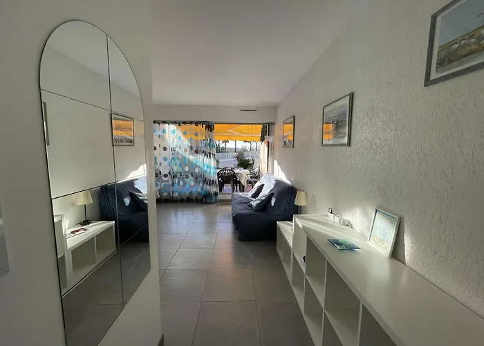 Apartamento Climatise Avec Piscine, Proche - Fr-1-250-46 Le Grau-du-Roi