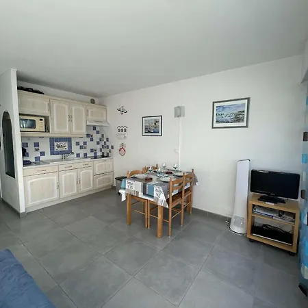 Climatise Avec Piscine, Proche - Fr-1-250-46 *