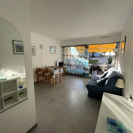 דירה Climatise Avec Piscine, Proche - Fr-1-250-46 *
