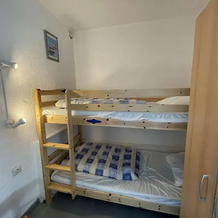 Climatise Avec Piscine, Proche - Fr-1-250-46 * Le Grau-du-Roi