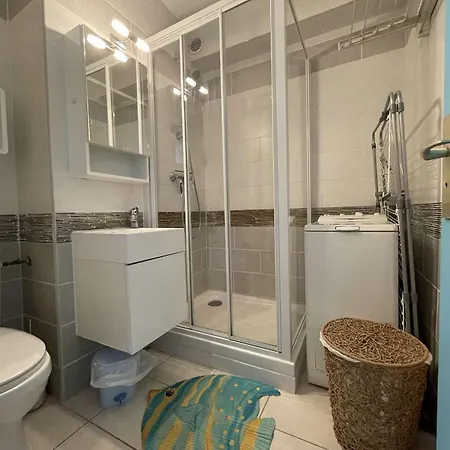 Lägenhet Climatise Avec Piscine, Proche - Fr-1-250-46 Le Grau-du-Roi